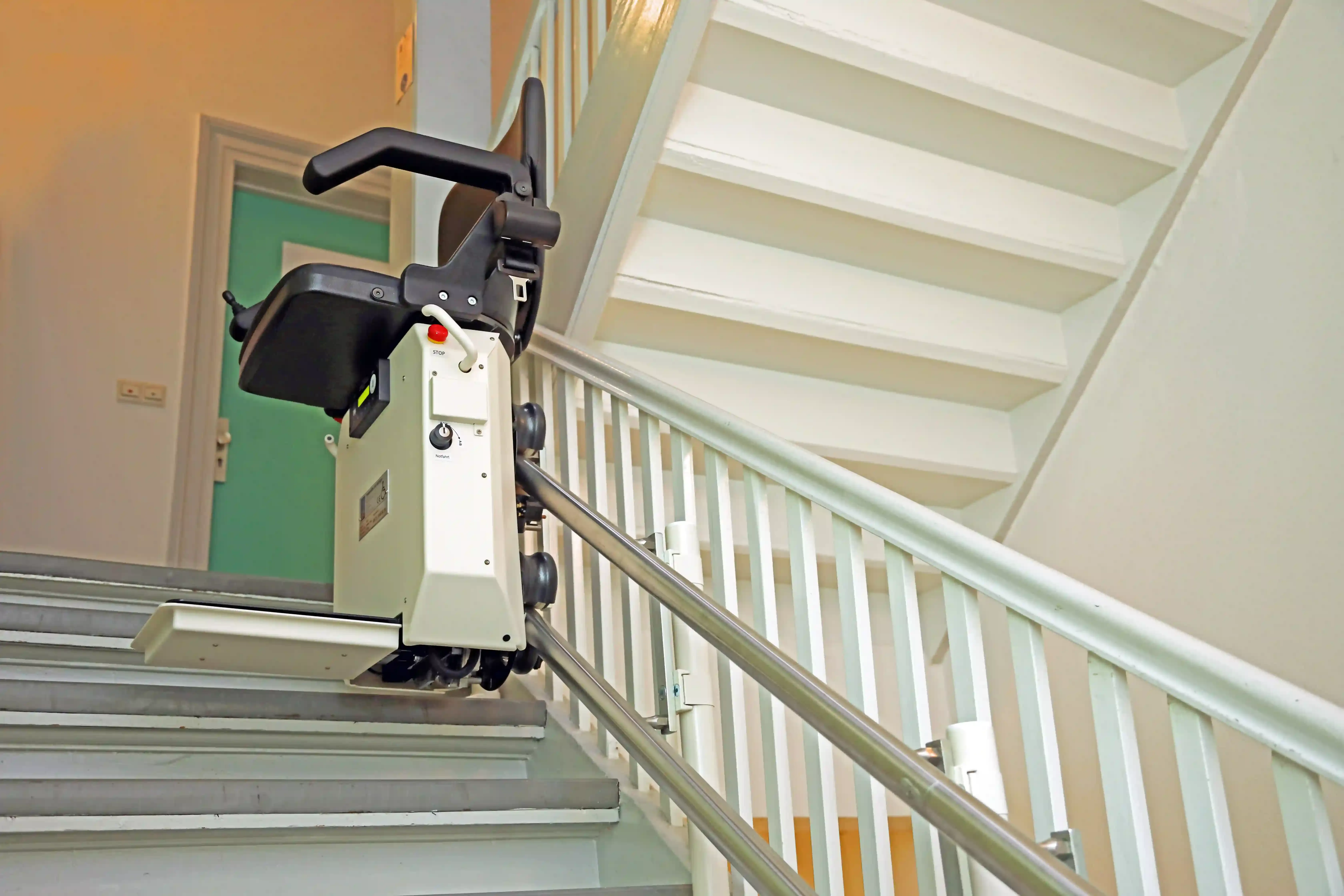 Image entreprise monte escalier 4 monte escalier 76